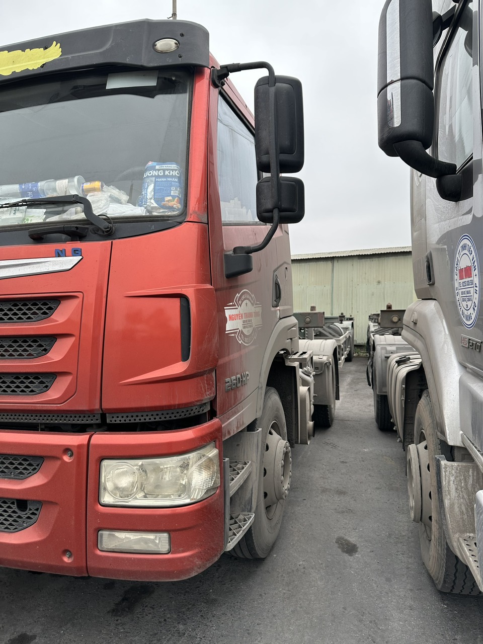 Bán Xe Đầu Kéo Faw 1 Cầu 260Hp