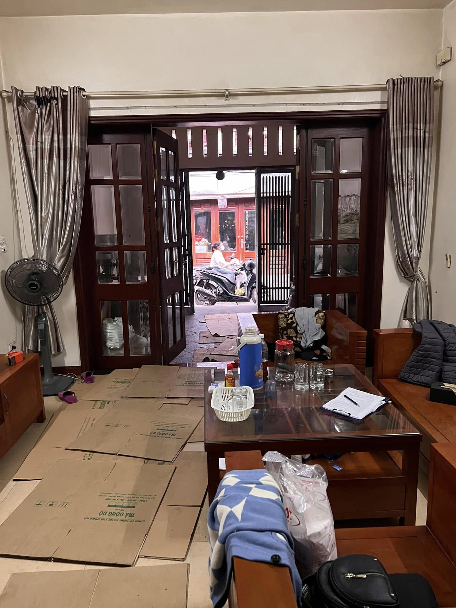 Bán nhà lô góc phố Thúy Lĩnh, ô tô tránh, 3 tầng 90m2 giá 13 tỷ