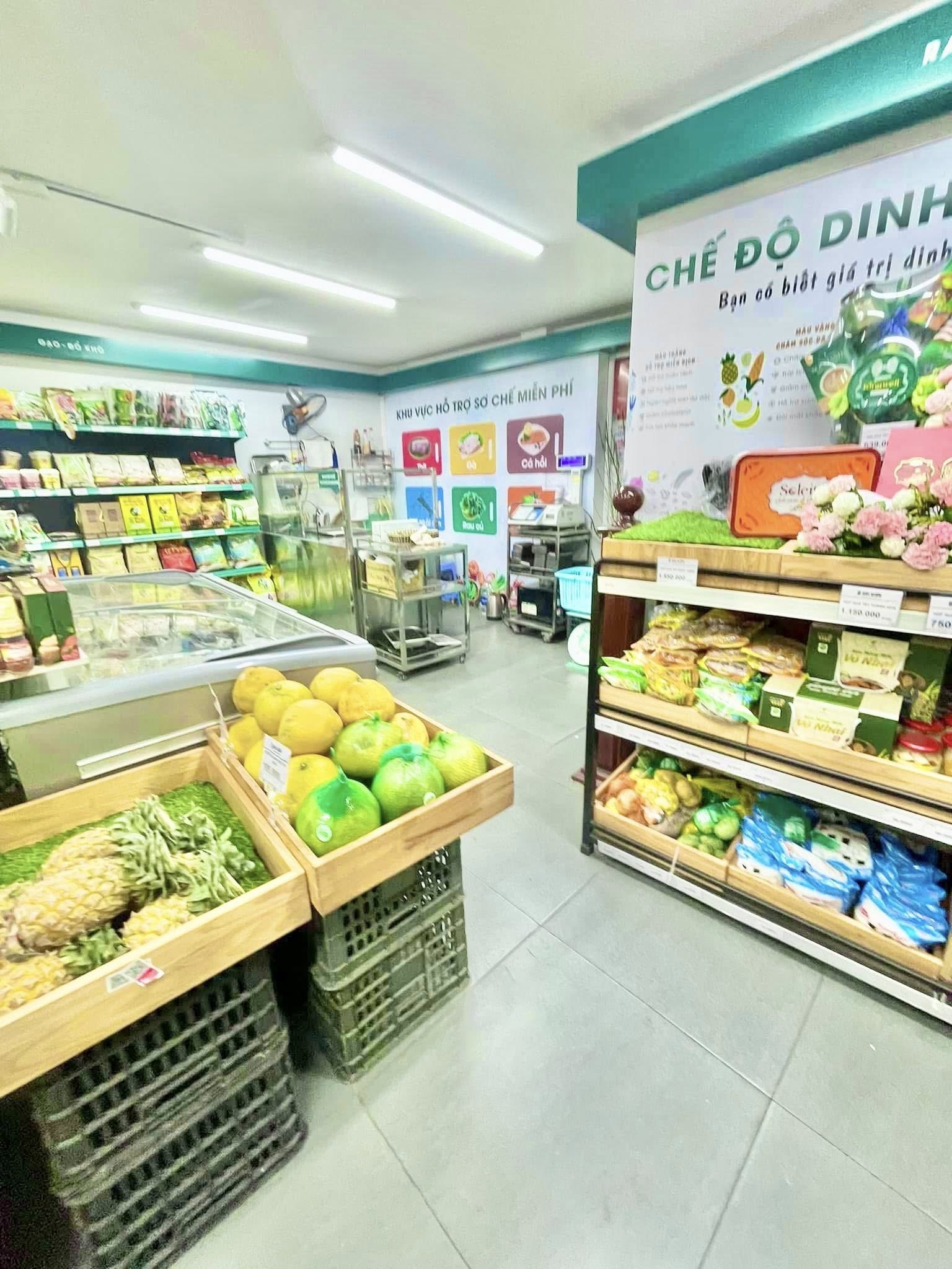 Bán nhà lô góc mặt phố Vũ Thạnh, Đống Đa, 5 tầng 65m2 giá 22.5 tỷ