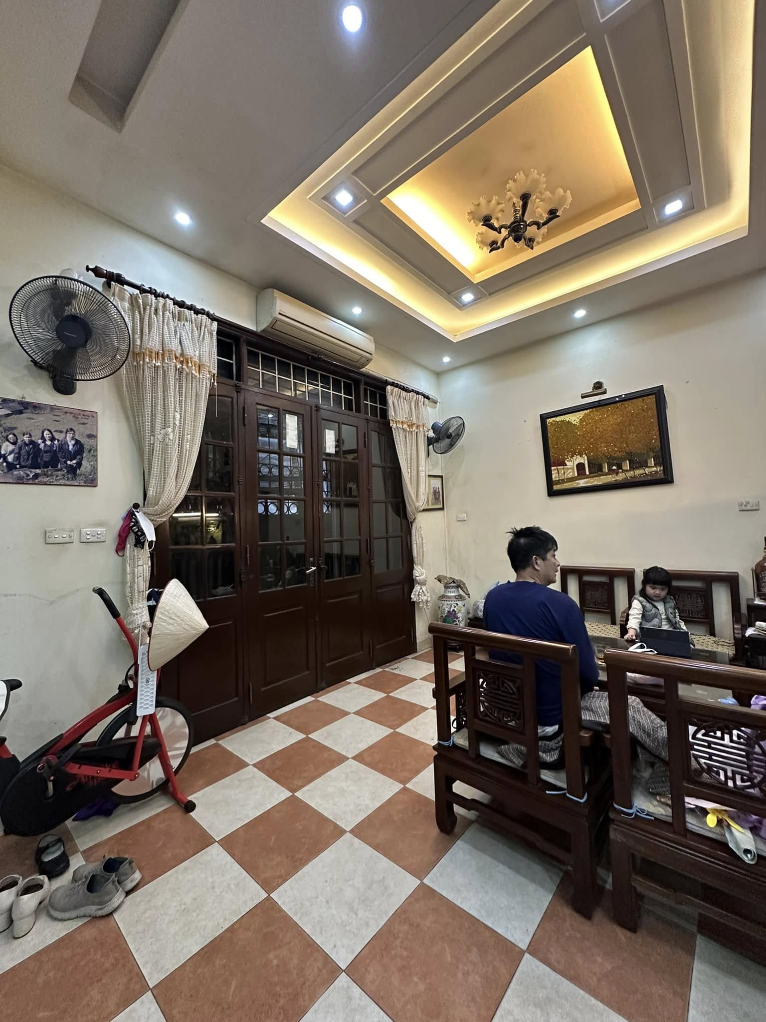 Bán nhà phố Quỳnh Mai, Hai Bà Trưng, 4 tầng 53m2 giá 11.5 tỷ