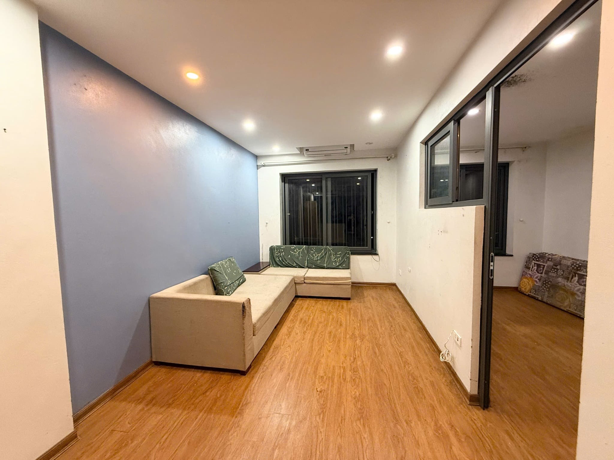 Bán nhà phố Thanh Nhàn,  gần ô tô, ở ngay 5 tầng 55m2 giá 15.9 tỷ