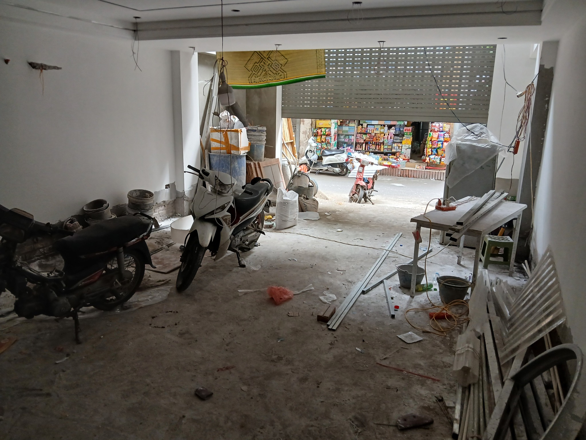 Bán nhà mặt ngõ Thổ Quan, Đống Đa, ô tô,  6 tầng 50m2 giá 23.6 tỷ