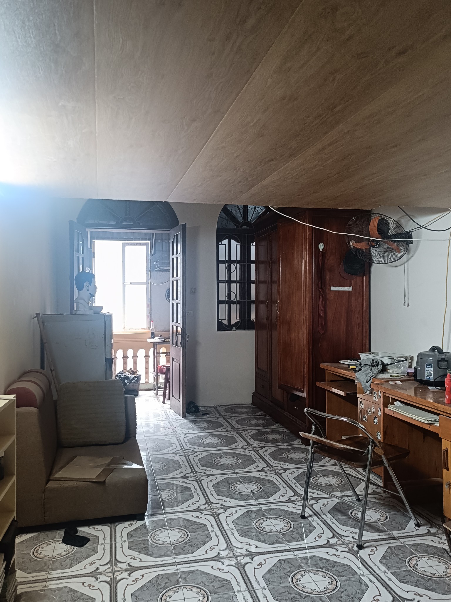 Bán nhà mặt phố Xã Đàn 2, Đống Đa, 5 tầng 38m2 giá 13.9 tỷ