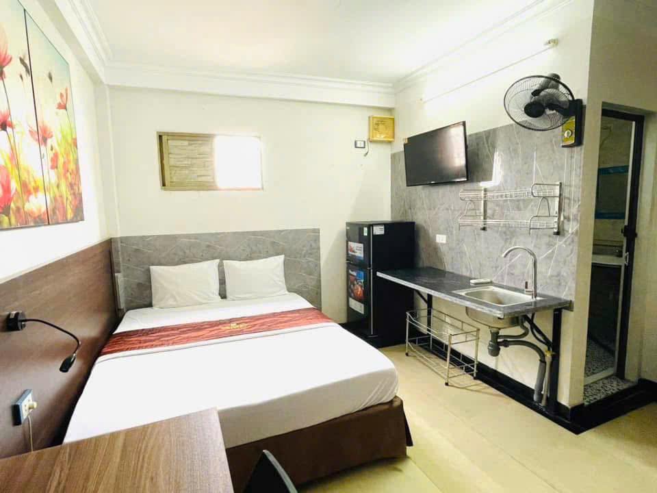 Bán nhà lô góc mặt phố Pháo Đài Láng, Đống Đa, 9 tầng  giá 37.2 tỷ