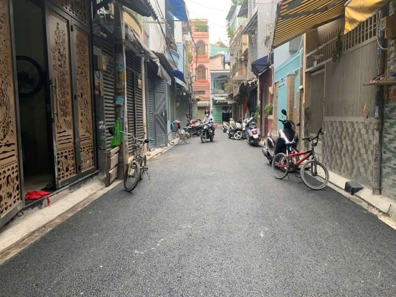 Bán nhà 3 tầng Ni Sư Huỳnh Liên Tân Bình, 40m2 mới nhỉnh 5 tỷ TL