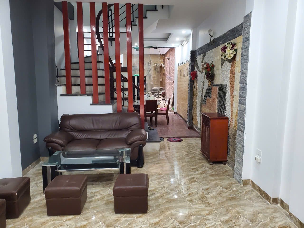 Bán nhà phố Đặng Tiến Đông, Đống Đa,  ô tô 5 tầng 52m2 giá 19,2 tỷ