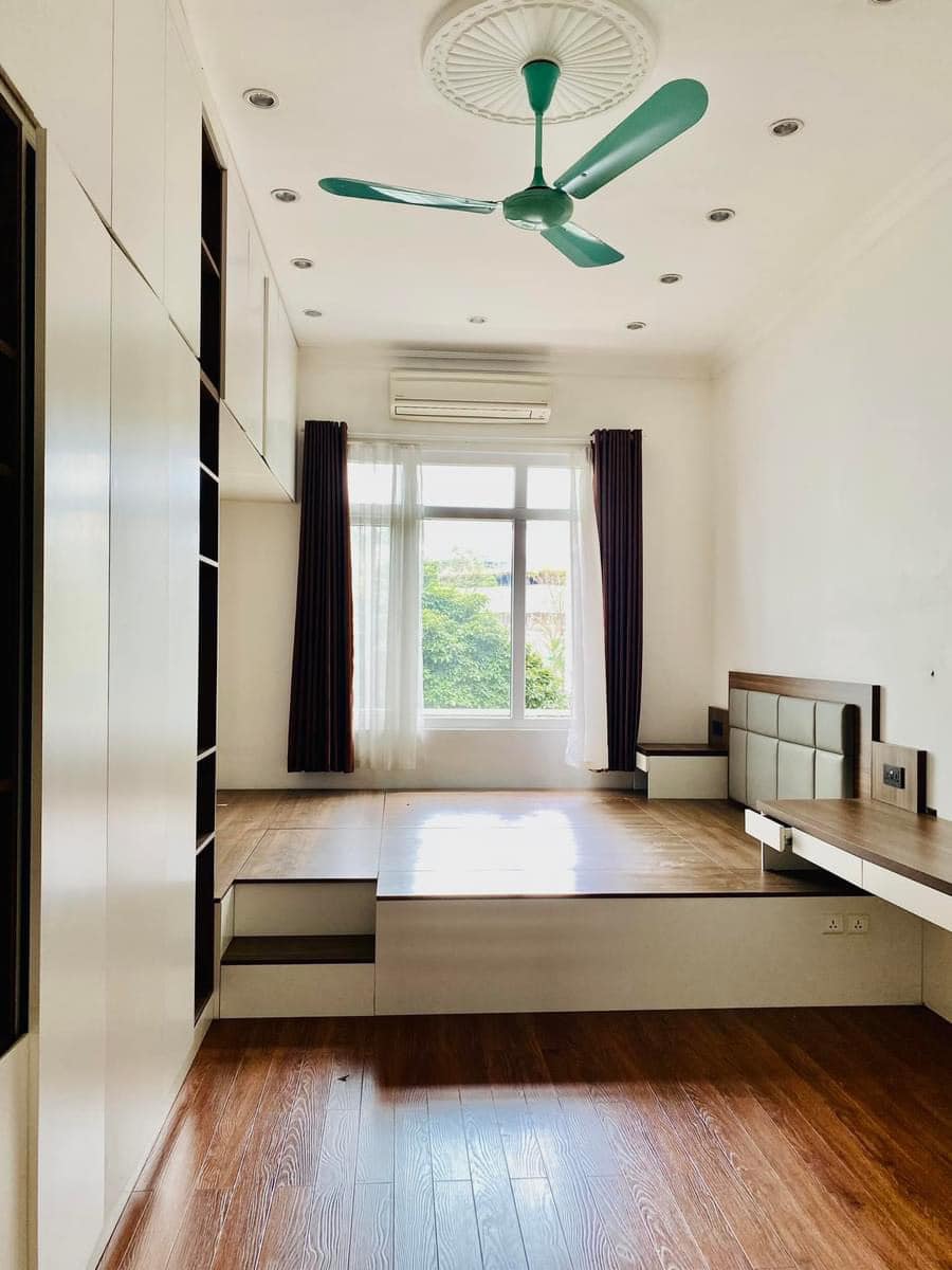 Bán nhà phố Đặng Tiến Đông, Đống Đa, ô tô 4 tầng 42m2 giá 17.5 tỷ