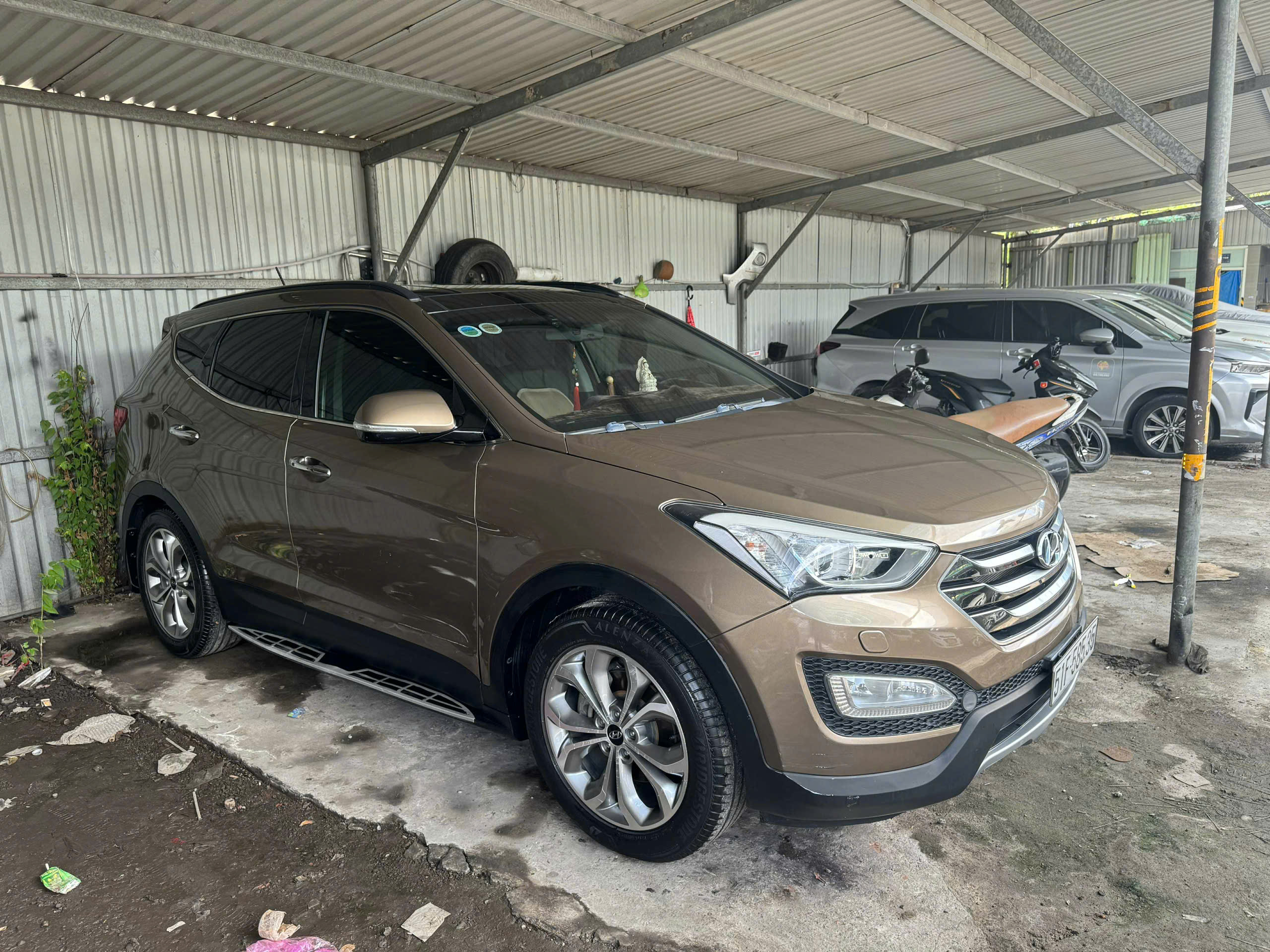 Hyundai Santa Fe 2015 2.4 AT 4 WD - 73000 km- 515 triệu