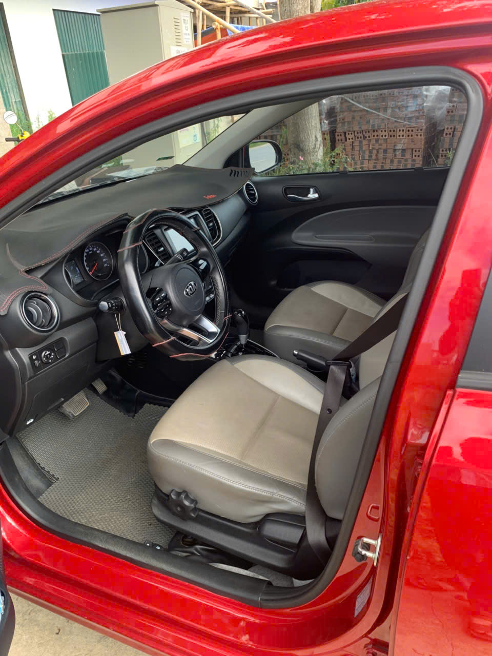 Kia Soluto 2020 1.4 AT Deluxe - 45000 km- 330 triệu