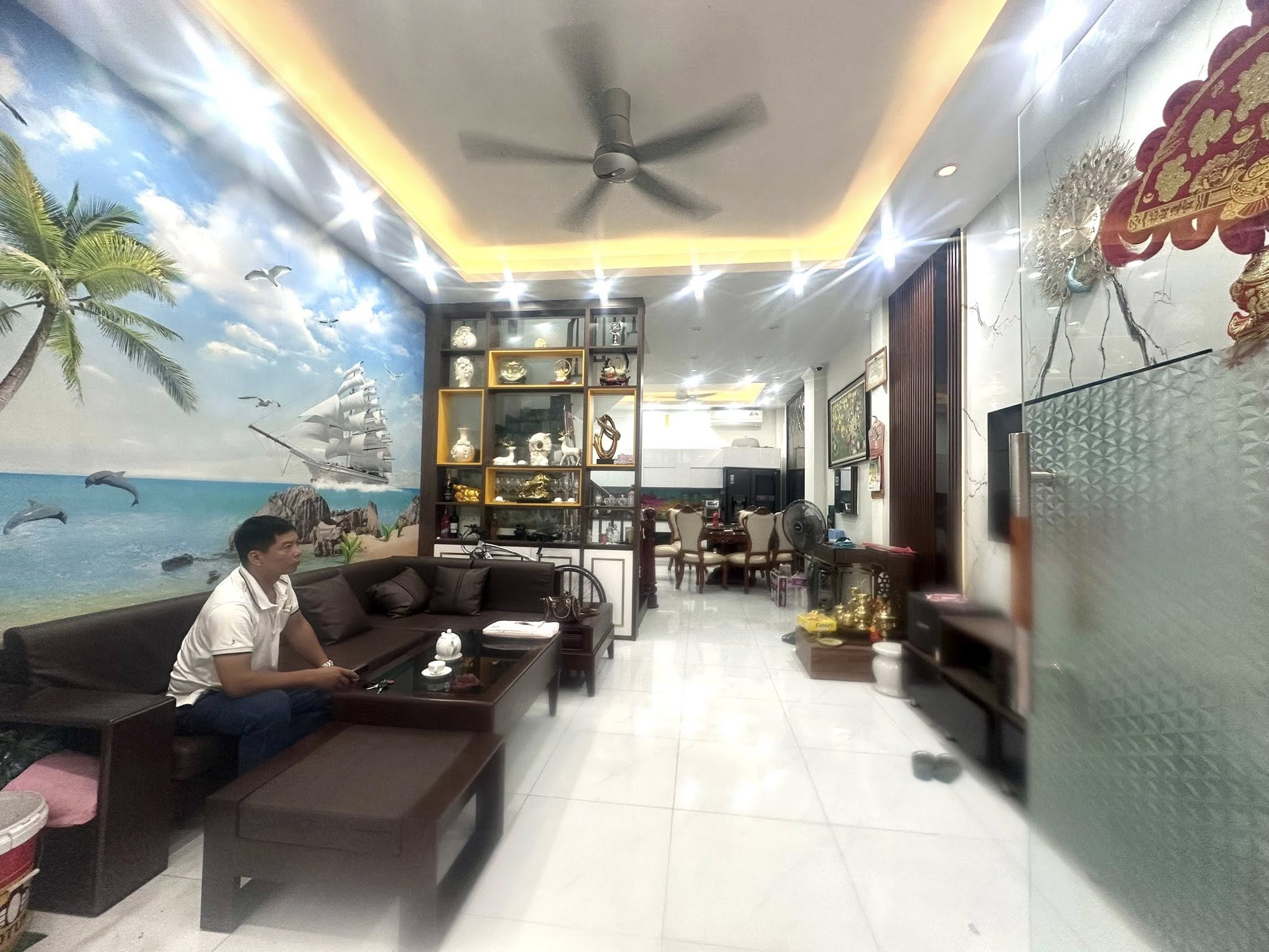 Bán nhà lô góc phố Yên Lạc, Hai Bà Trưng, 5 tầng 54m giá 15.6 tỷ