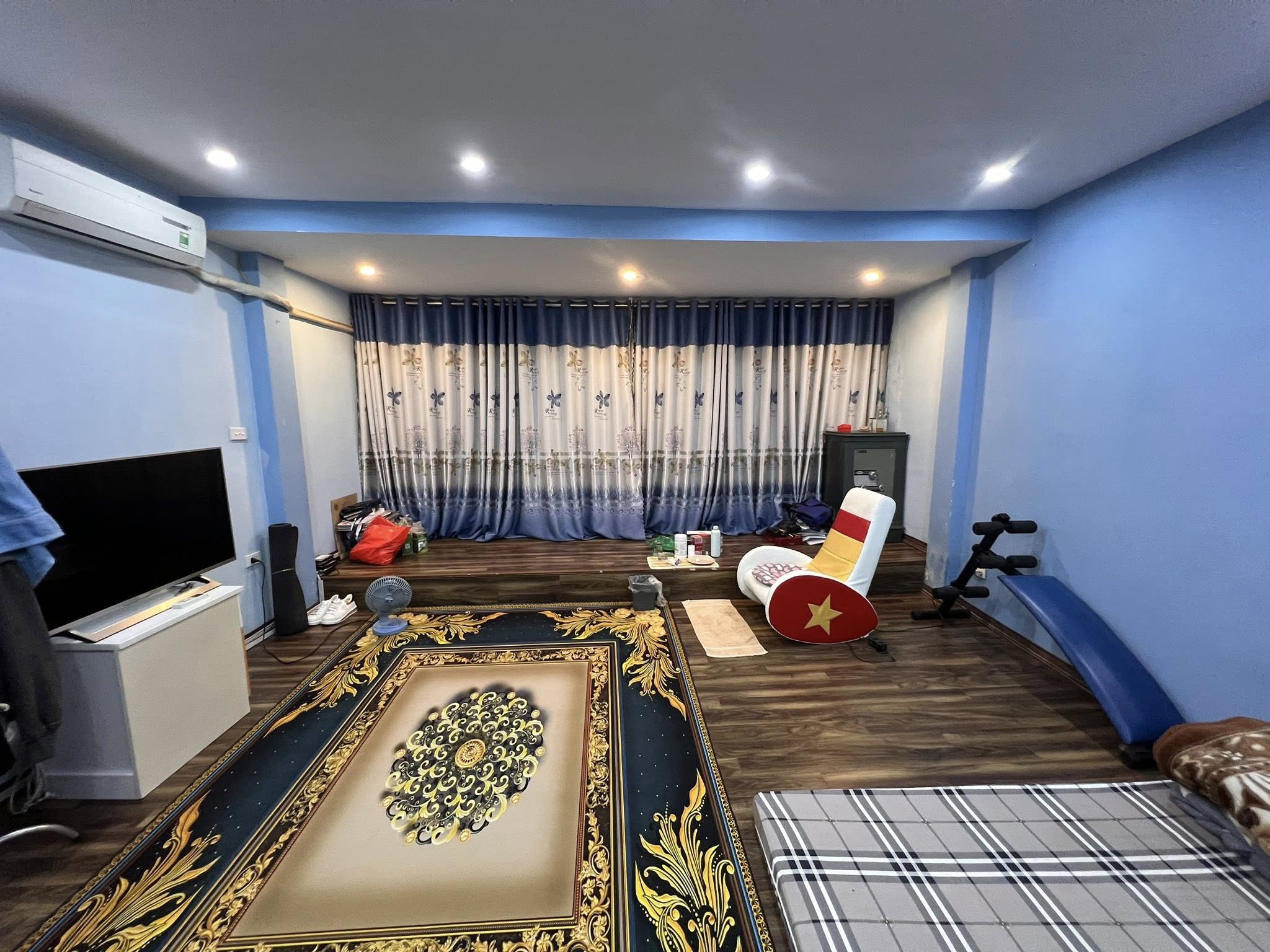 Bán nhà phố Trương Định, Hoàng Mai, 4 tầng 48m2 giá 20.2 tỷ