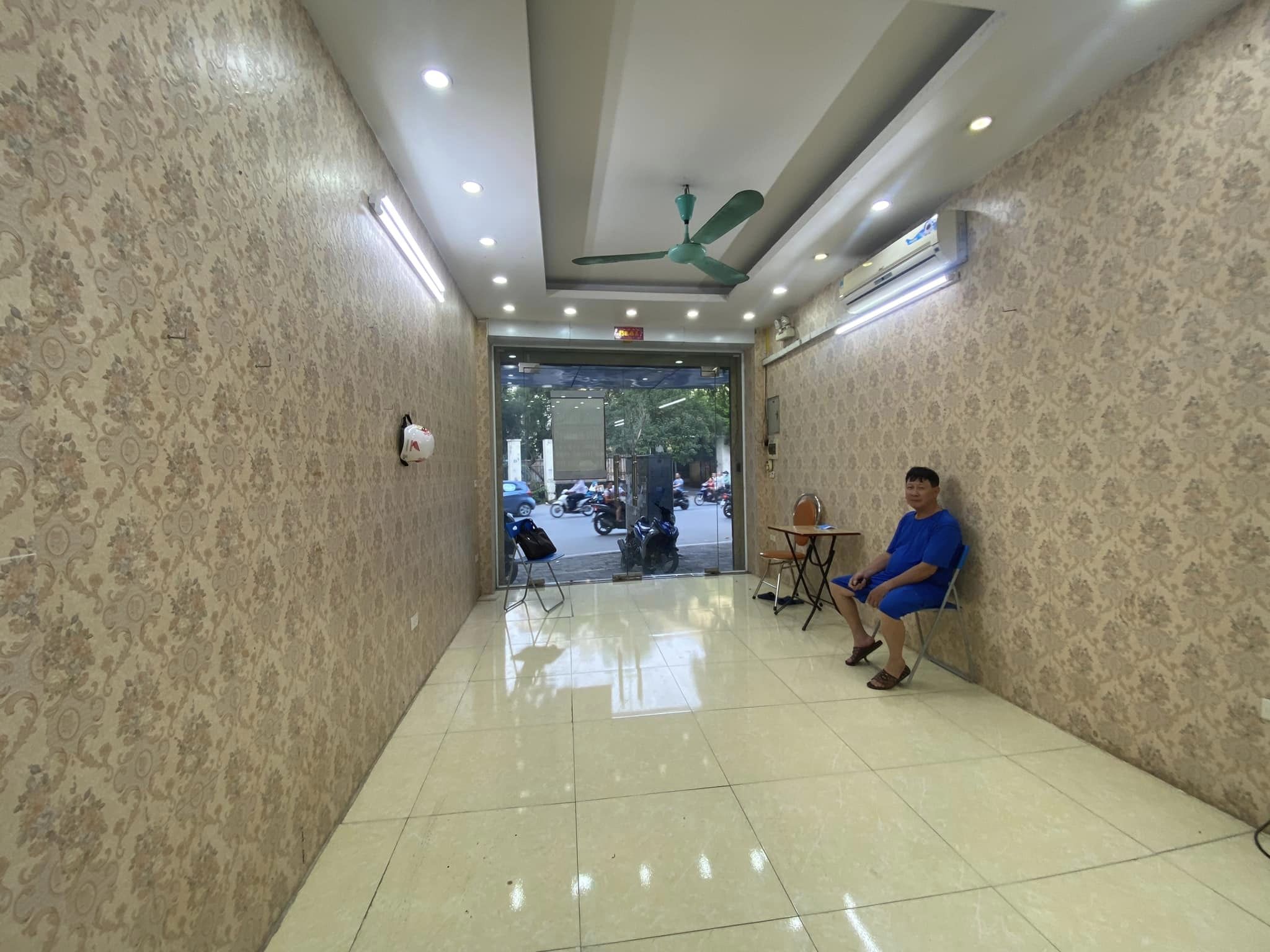 Bán nhà mặt phố Thanh Nhàn, Hai Bà Trưng, 7 tầng 46m giá 25.5 tỷ