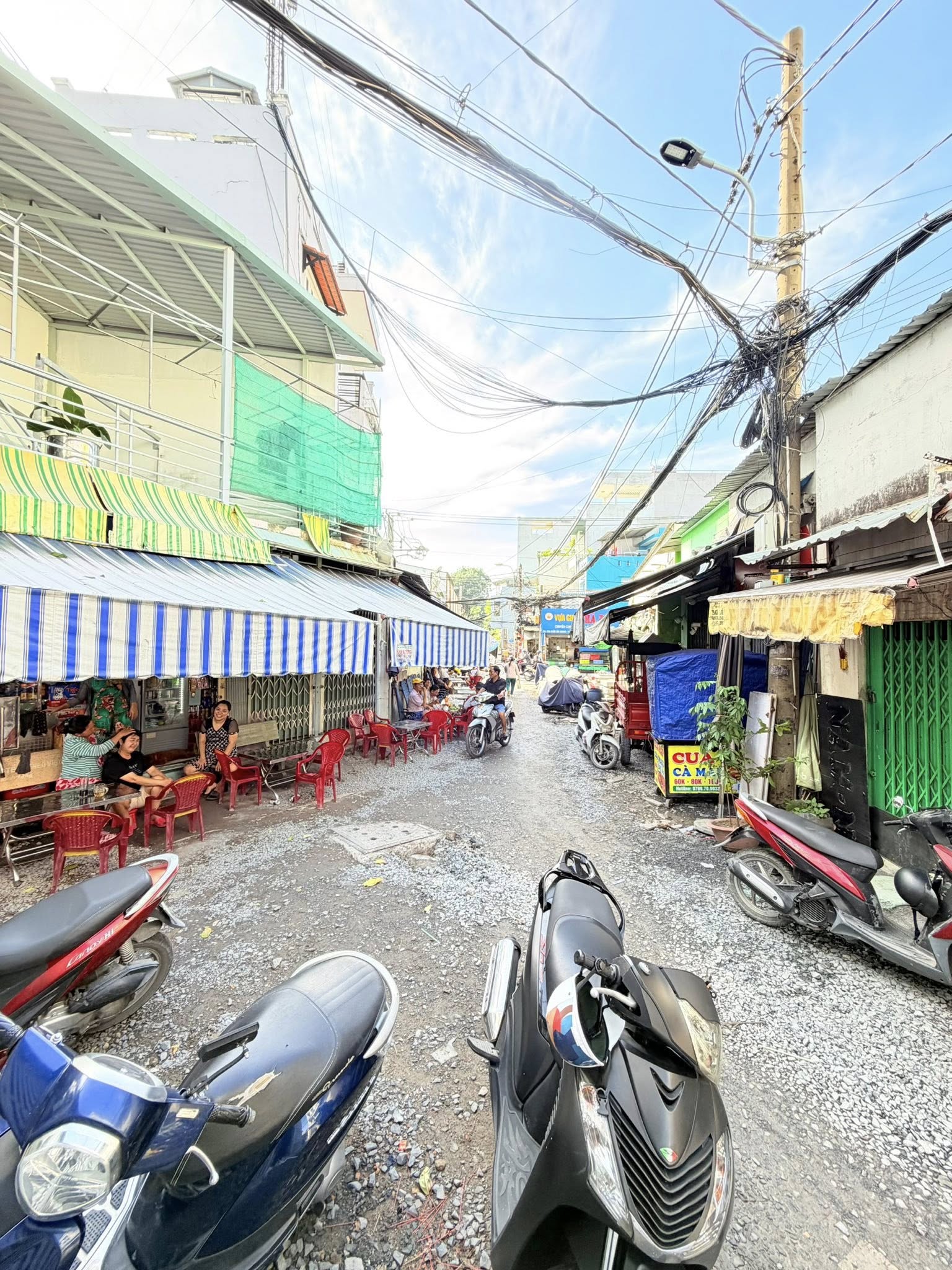 Bán nhà hẻm 8m Trần Văn Quang Tân Bình, 35m2 3 tầng nhỉnh 4 tỷ TL