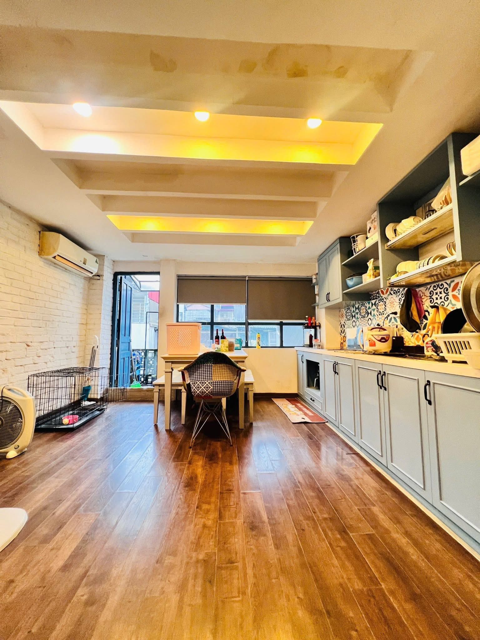 Bán nhà phố Nguyễn Phúc Lai, Đống Đa,  ô tô, 4 tầng 52m2 giá 21 tỷ