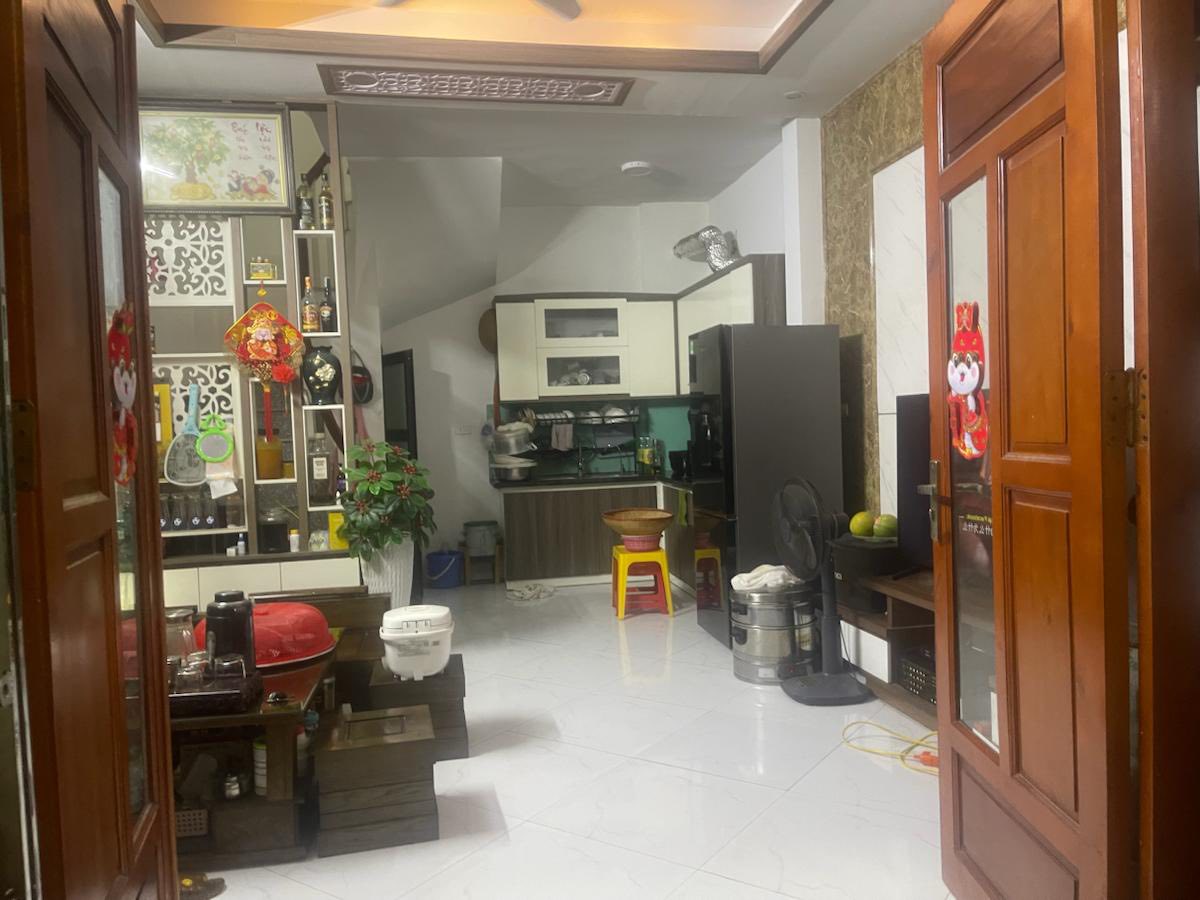 Bán nhà Lô góc mặt phố Pháo Đài Láng, Đống Đa  3 tầng 96m giá 38 tỷ