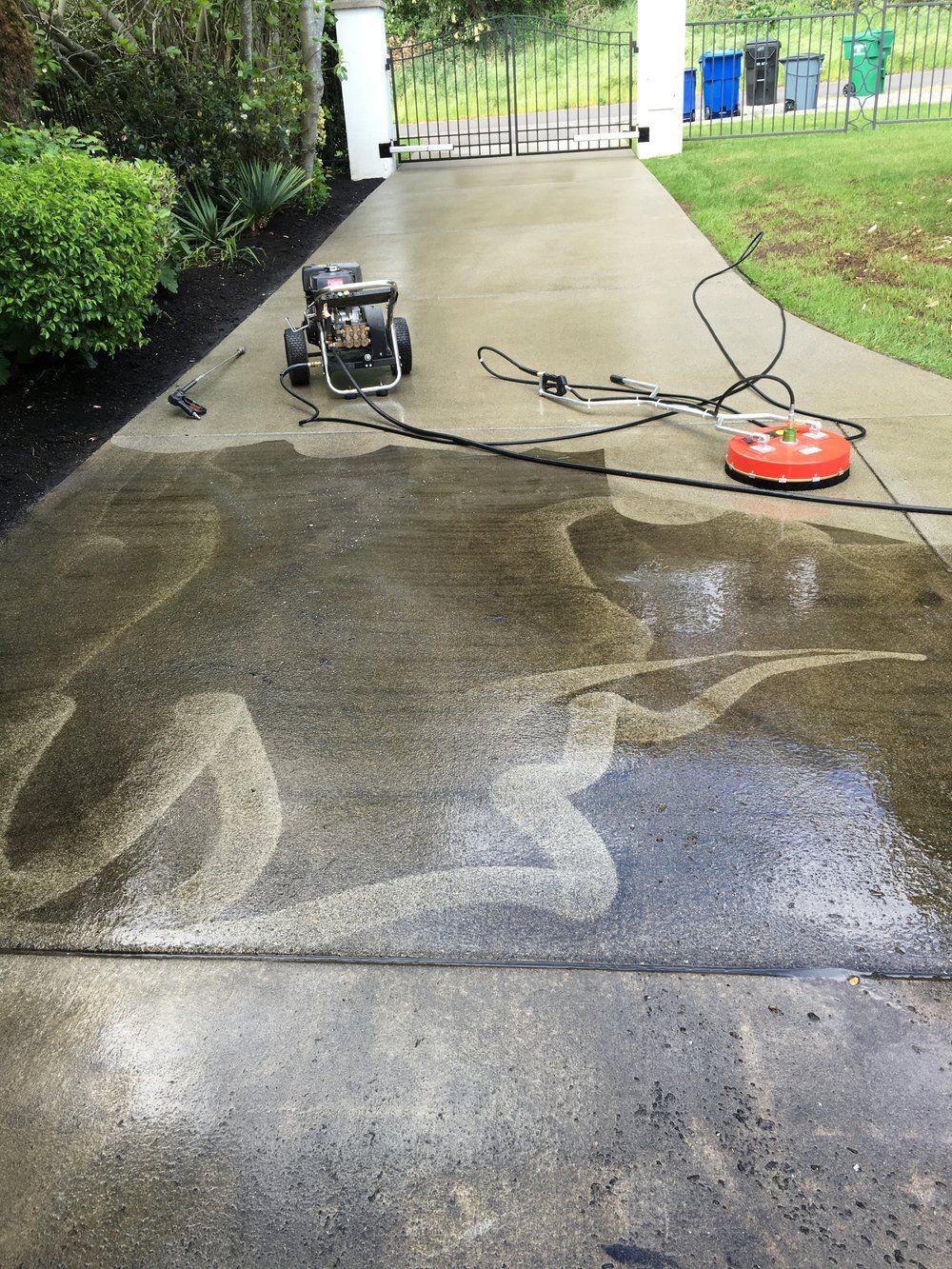 Dịch vụ cắt cỏ dọn dẹp vệ sinh cảnh quan KCN Amata Đồng Nai